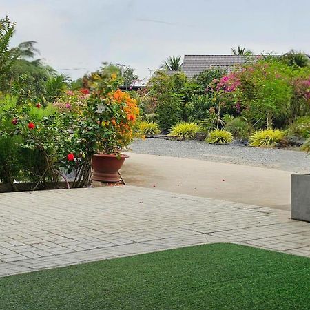 Nhà nghỉ Trúc Mây Ben Tre Exterior foto